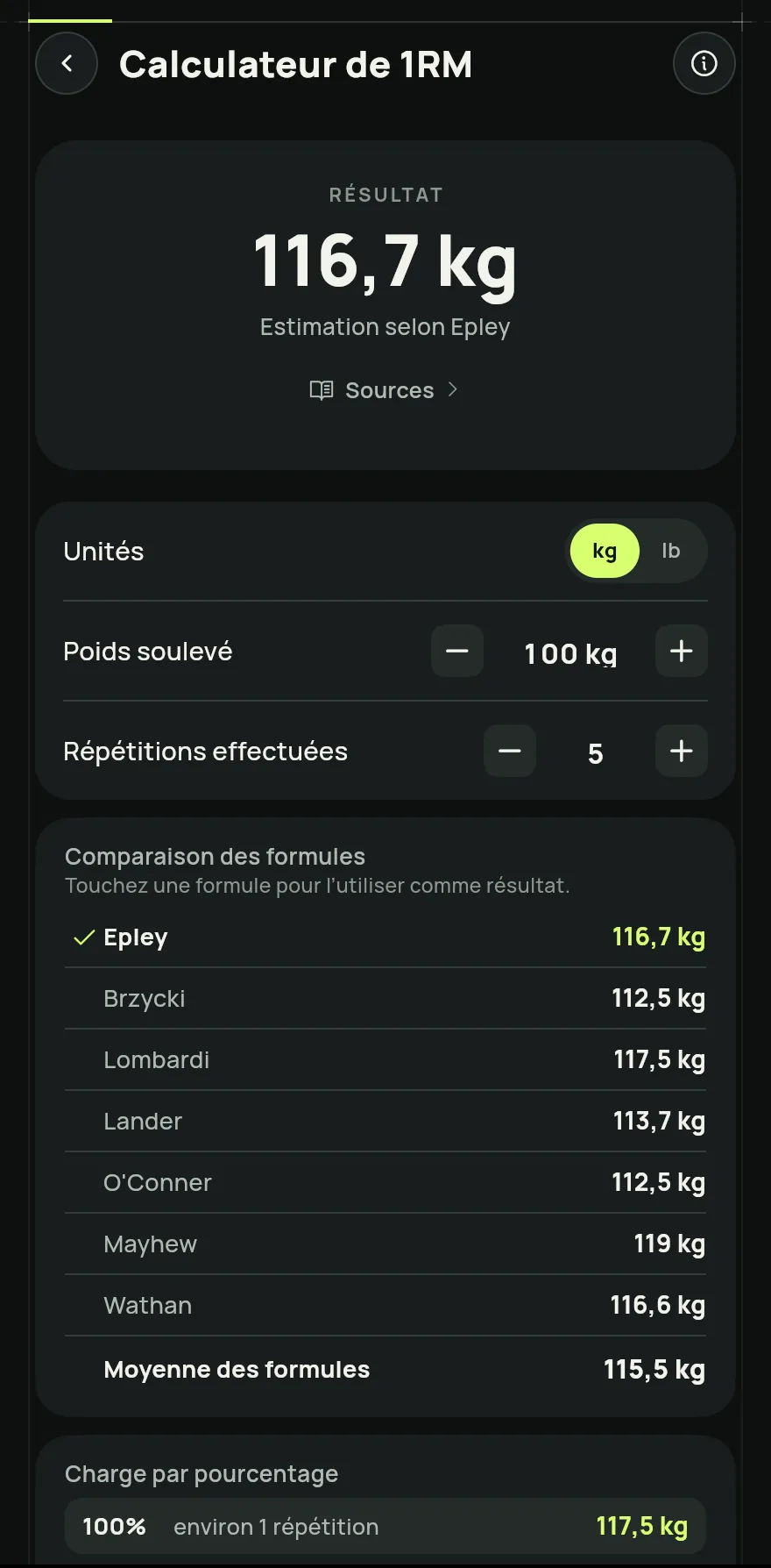 Ajustez les valeurs avec les boutons moins et plus, ou touchez le nombre pour le saisir. Le résultat change aussitôt.