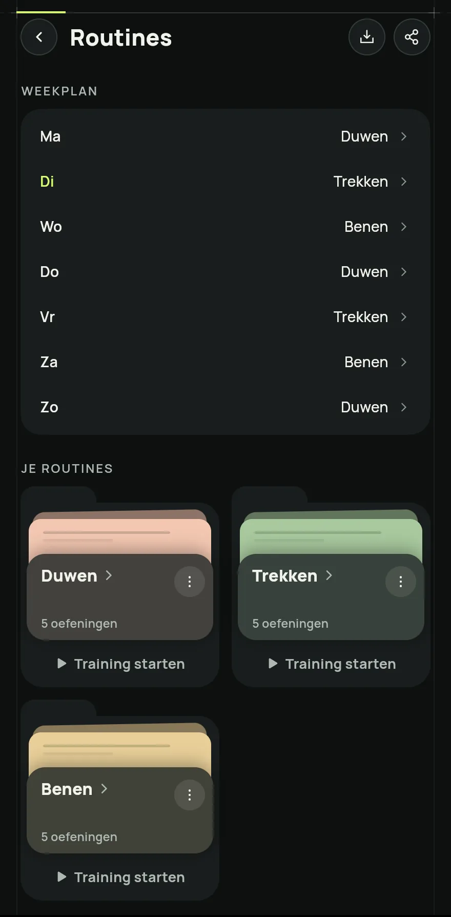 Scrol op het beginscherm naar Je routines en tik op de pijl naast de titel om het scherm Routines te openen. Tik onder de kaarten op Nieuwe routine.