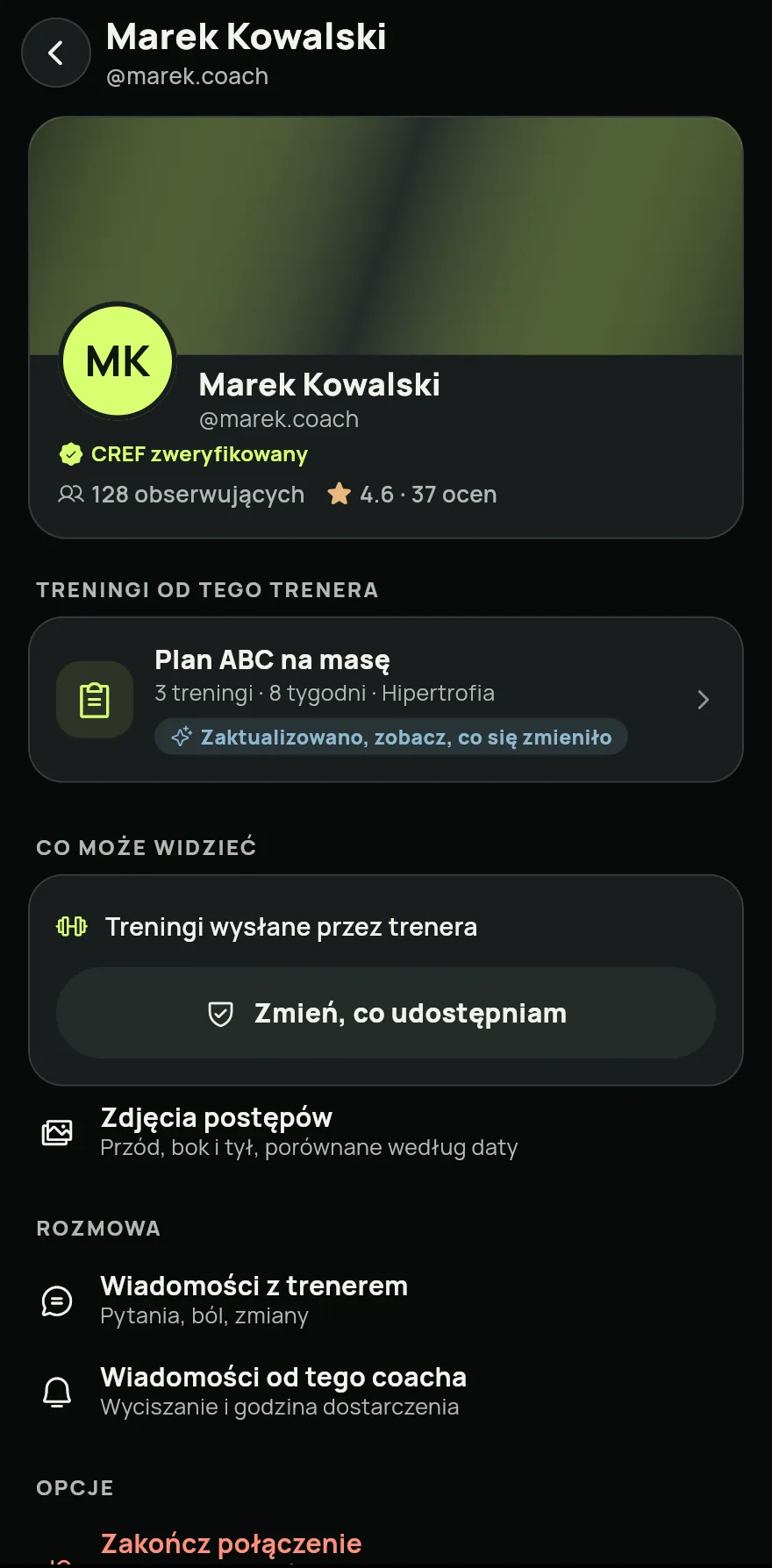 Jeśli trener wysłał już trening na twój @, trening przychodzi od razu i otwiera się ekran wyboru tego, co trener może widzieć. Włącz to, co chcesz udostępnić, na przykład dane zdrowotne i zdjęcia postępów, i stuknij Zapisz wybór. Aby nie udostępniać niczego poza jego treningami, stuknij Udostępniaj tylko treningi od trenera.