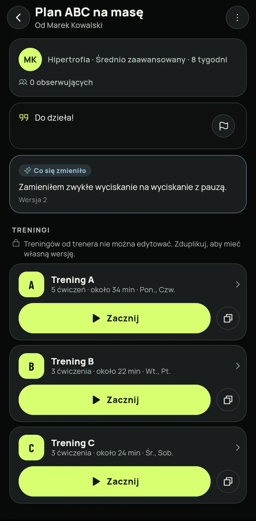 Aby zobaczyć wszystko, co wysłał ci trener, przewiń ekran główny w dół i stuknij Program trenera, tuż pod twoimi planami.