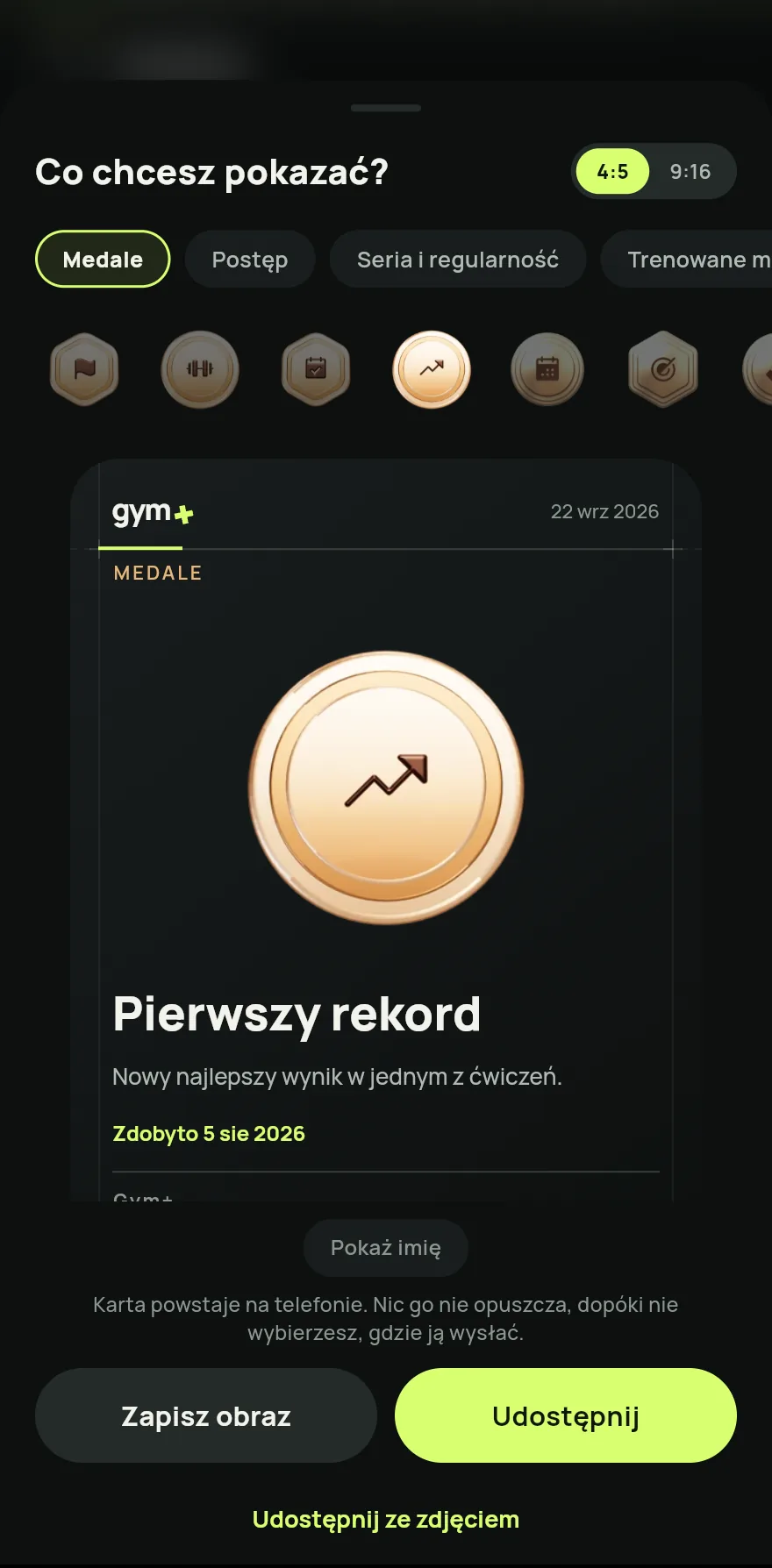 Stuknij medal, żeby otworzyć szczegóły. Przeciągnij medal, żeby go obrócić i zobaczyć rewers.