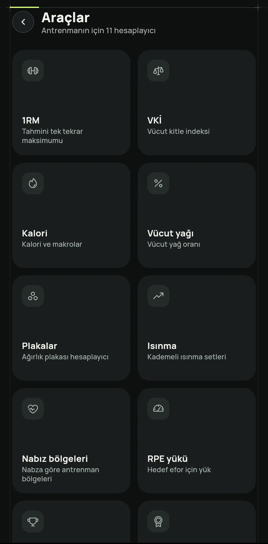 Ana Sayfa ekranında en alta kaydır ve Araçlar öğesine dokun. Ekranı arama ile de bulabilirsin.